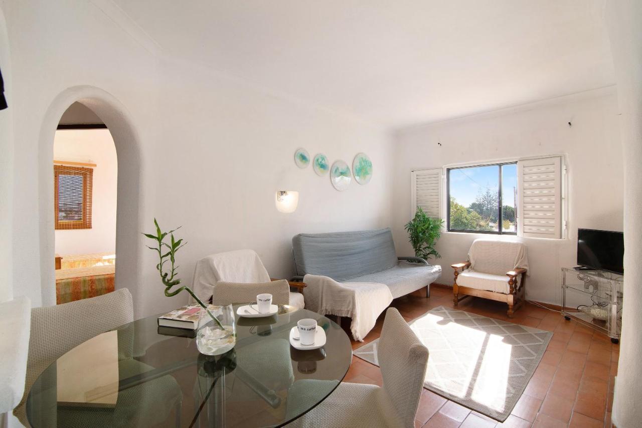 Apartamento Vila Mourisca Porches  Bagian luar foto