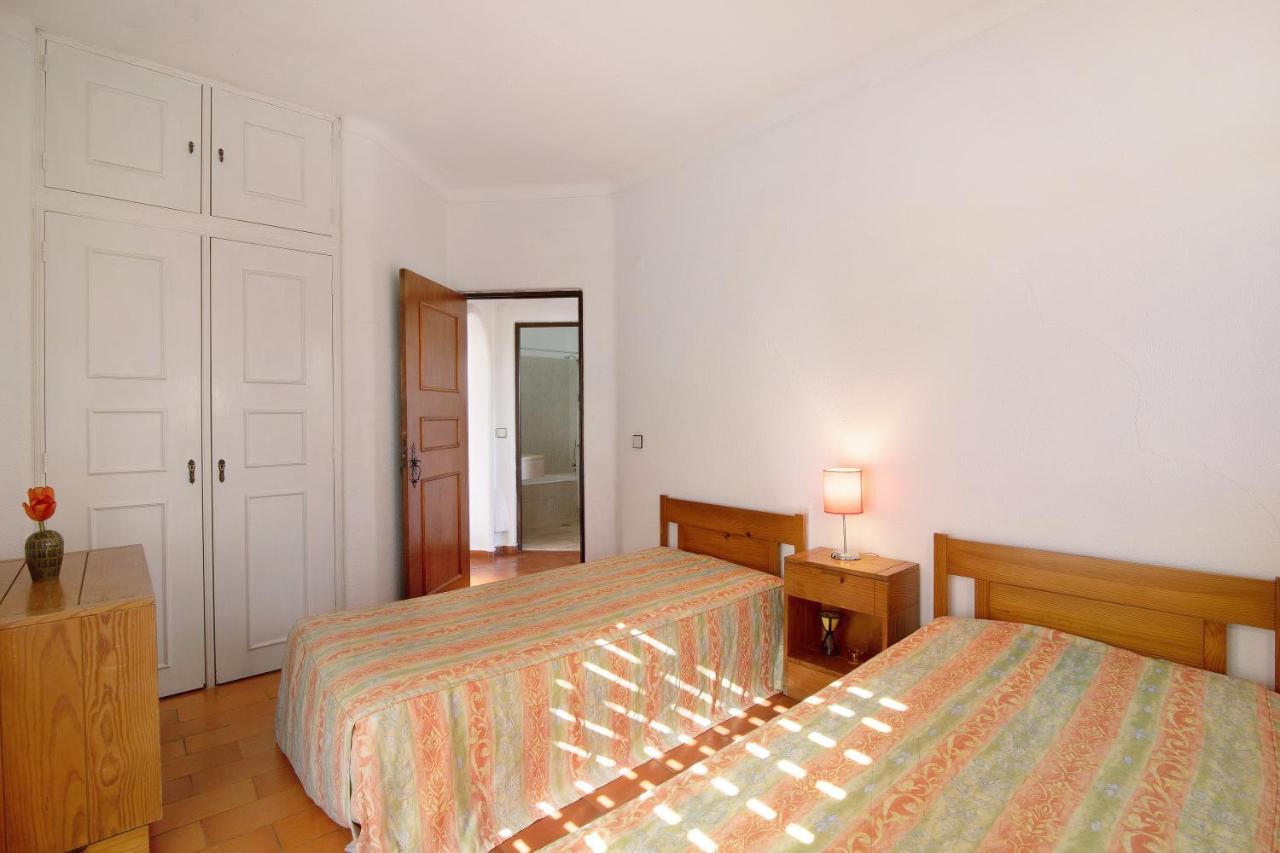 Apartamento Vila Mourisca Porches  Bagian luar foto